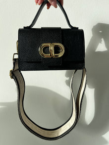  Leather bag black with gold detail